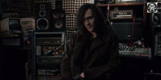 o-only-lovers-left-alive-facebook