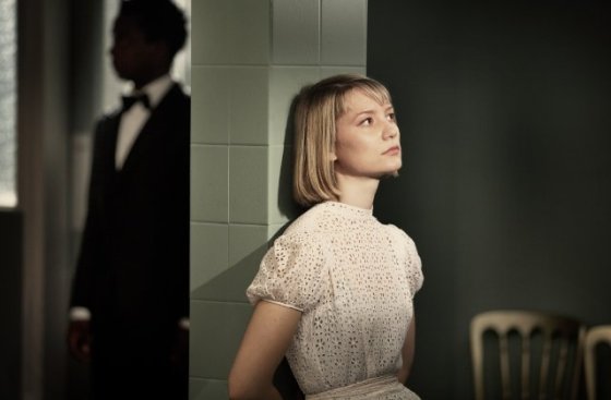 MV5BMTAyNDk0MjEyOTFeQTJeQWpwZ15BbWU4MDQ1OTE5MTAx._V1_SX640_SY720_